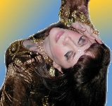 Gia al Qamar, Belly Dancer & Lustrous Henna User
